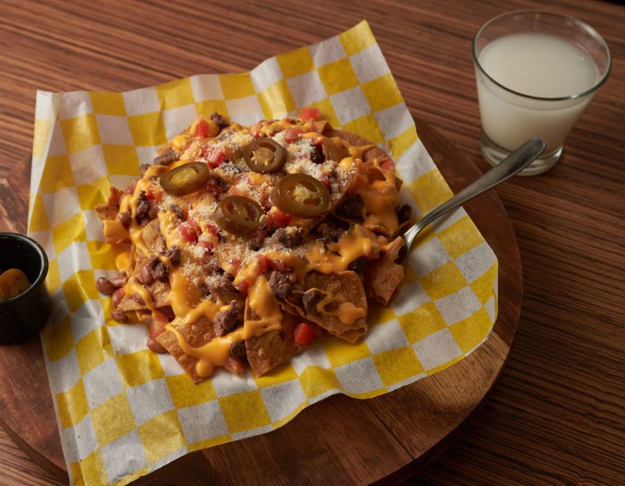 Nachos mit Käse & Salsa
